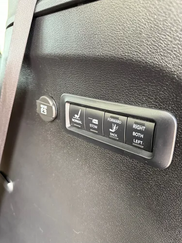 Chrysler Pacifica 3.7 3.6 At