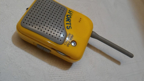 Mini Radio Sports Am Fm Sonido Propio Antiguo 