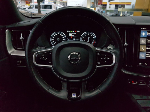 Volvo Xc60 2.0 T5 Gasolina R-design Awd Geartronic