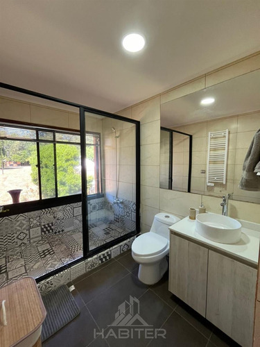 Casa En Arriendo De 4 Dorm. En Pucón
