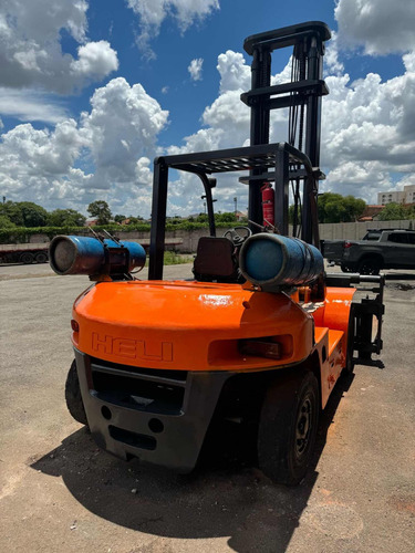 Empilhadeira Heli 7 Ton