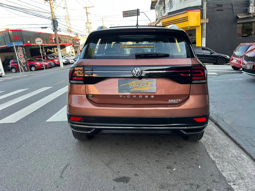Volkswagen T-Cross 1.4 250 TSI TOTAL FLEX HIGHLINE AUTOMÁTICO