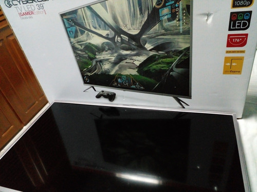 Imagen 2 de 10 de Tv Cyberlux Tv Led 39´´ Para Repuesto