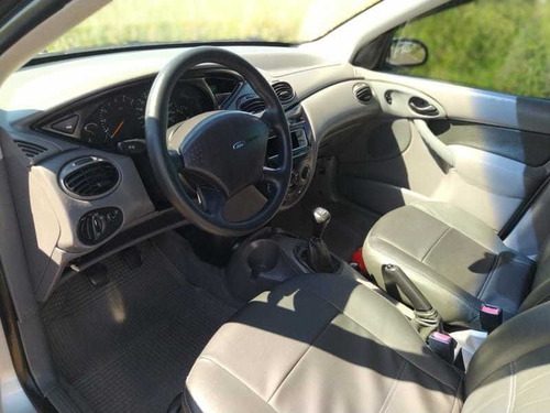 Ford Focus 1.8l Hatch