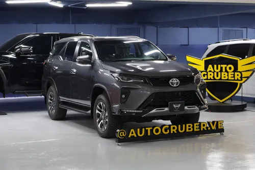 Toyota Fortuner Sw4 2025