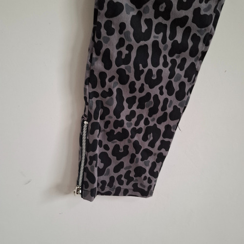 Pantalon Chupin Cierres Animal Print Elastizado 36 Nuevo