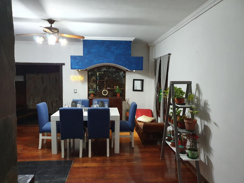 Imagen 2 de 19 de Casa - Barrio Parque Leloir