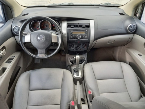 Nissan Livina 1.8 Sl 16v Flex 4p Automatico 2009/2010
