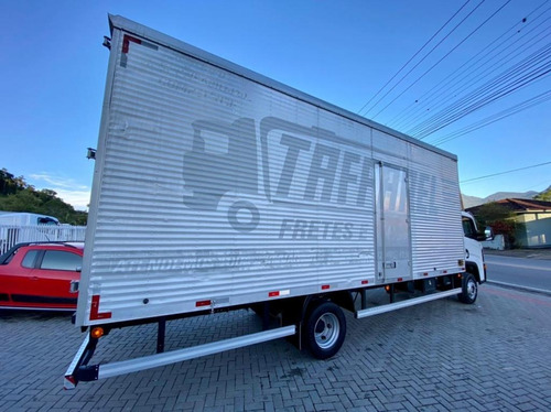 Imagem 4 de 15 de 9-170 Delivery Bau 6.9m
