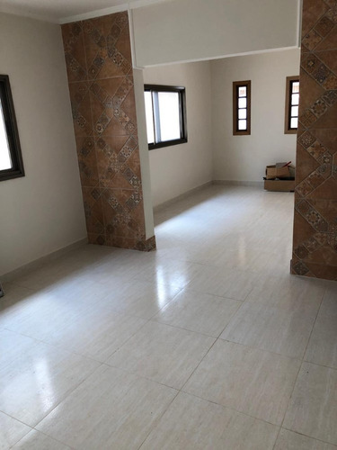Casa Terreno Inteiro Com 3 Dormitórios/suite Em Itanhaém!