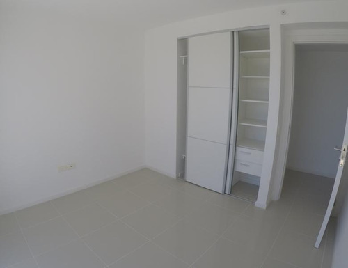 Departamento - Playa Brava