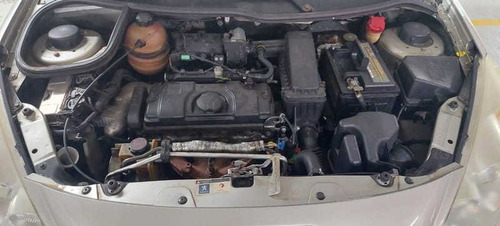 Imagem 7 de 15 de Peugeot 207 Hatch Xr Hb 1.4 8v Flex 4p - 2011