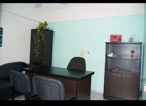 Imagen 9 de 13 de Oficina - Moron
