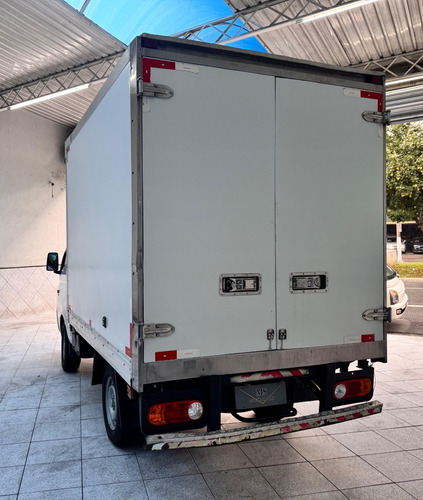 Hyundai HR 2.5 Hd Cab. Curta S/ Carroceria Tci 2p 6 marchas