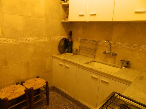 Imagen 9 de 12 de Vendo Departamento 3 Ambientes Zona Varese