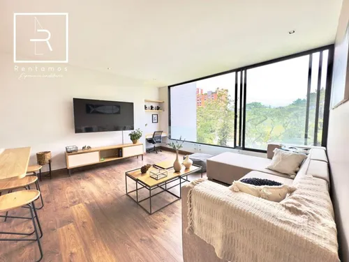 Apartaestudio En Arriendo En Poblado. Cod A10678