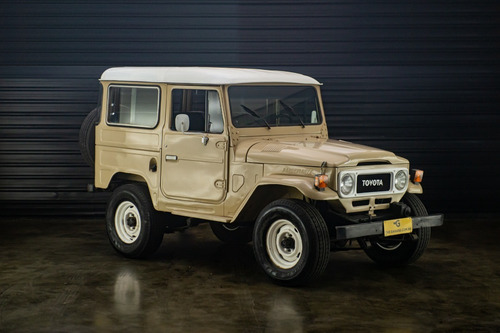 Imagem 4 de 15 de 1988 Toyota Bandeirante