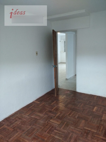 Excelente Apartamento De 2 Dormitorios, En Venta  En El Centro De Las Piedras.