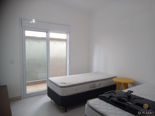 Imagem 10 de 23 de Casa De Alto Padrao Com 3 Suítes. - Vc446