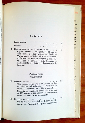 Técnicas Del Atletismo Para Entrenadores Y Atletas Ed. 1965 (Usado)