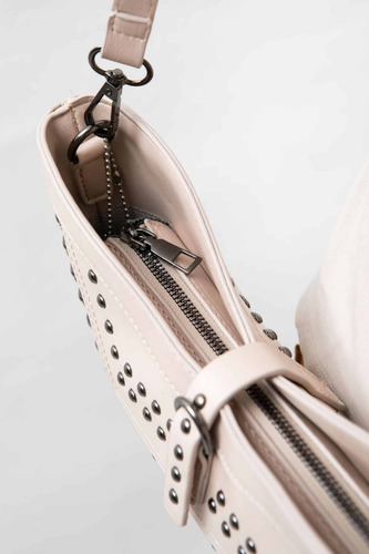 Cartera Pu Con Tachas Y Correa Extraible La Chapelle Nude Lisa Níquel Nude