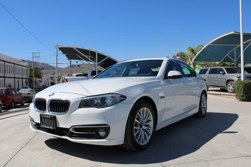 BMW Serie 5 2.0 528ia Luxury Line At