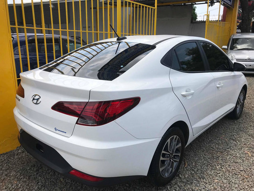 Imagen 4 de 12 de Hyundai Hb20s Automática
