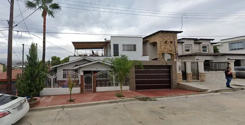 Casa En Remate Bancario En C. Sto. Tomás, El Refugio, Tecate, B.c. (60% Descuento, Excelente Plusvalía) ¡gran Oportunidad De Inversión! - Sk12
