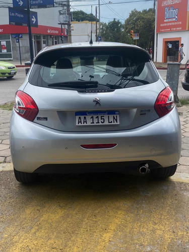 Imagen 2 de 9 de Peugeot 208 2016 1.6 Feline Pack Cuir
