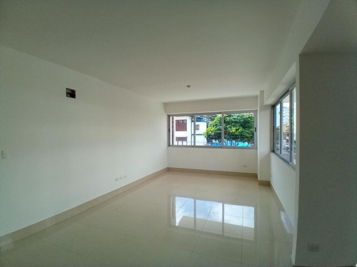 Imagen 4 de 14 de A Estrenar Cómodo Y Luminoso Apartamento En Venta En Evaristo Morales 134 Mts2, 2 Habitaciones