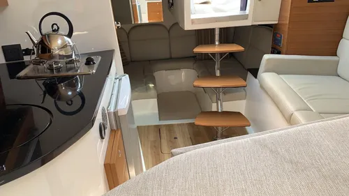 Crucero Quest 325 Con Mercruiser 320hp Td Con 90 Hs