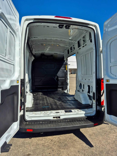 Fletes A Todo El Pais, Ford Transit