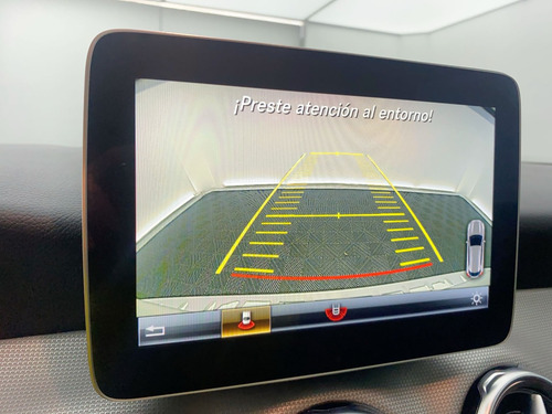 Imagen 15 de 25 de Mercedez Benz Clase Gla 200 Urban 1.6