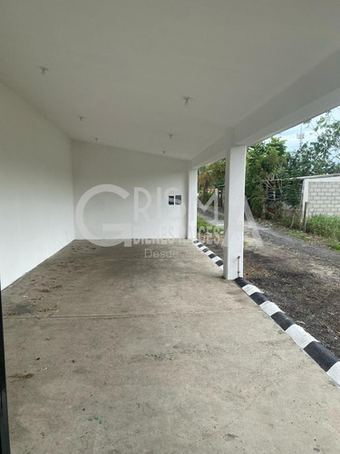 Amplia Bodega En Excelente Ubicación En Venta O Renta En Tuxpan, Ver