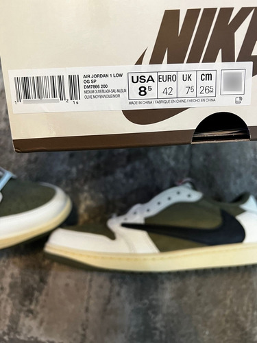 Jordan 1 Low X Travis Scott Medium Olive 6.5mx Originales (Usado)