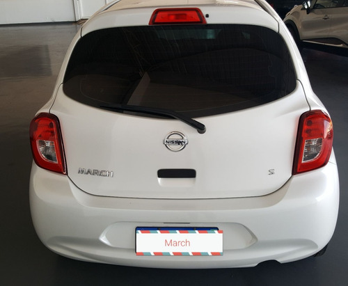 Nissan March 1.0 S Três Cilindros