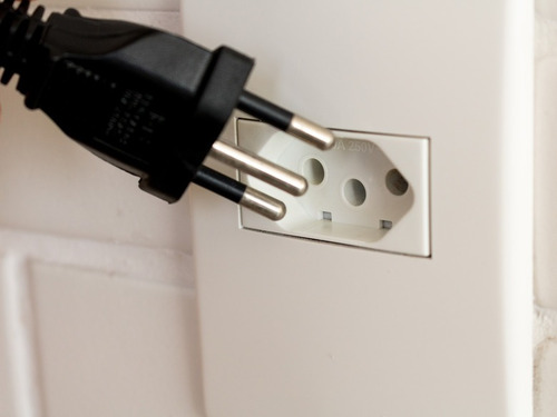 Filtro De Linha Régua Extensão 5 Tomadas Protetor Elétrico