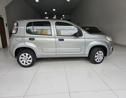 Fiat Uno 1.0 EVO ATTRACTIVE 8V FLEX 4P MANUAL