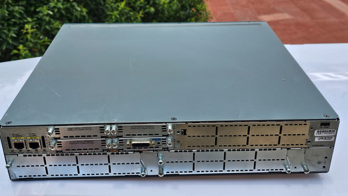 Router Cisco 2851 Practicas Ccna (Usado)