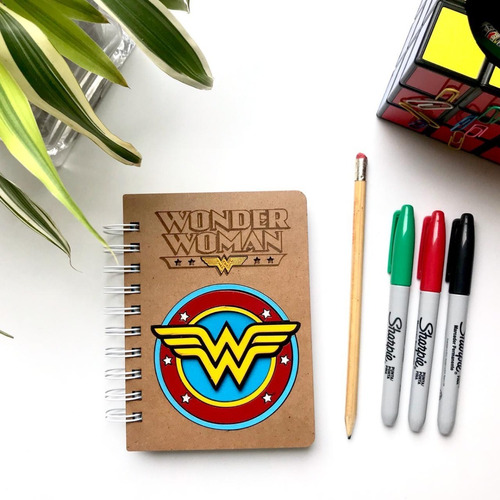 Mujer Maravilla Wonder Woman Libreta Espiralada Libretas Dc 