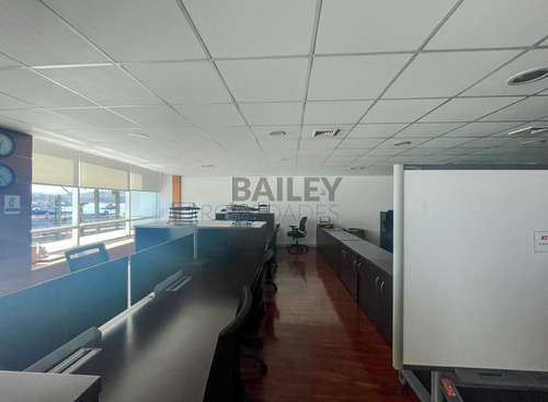 Oficina En Arriendo En Valparaíso