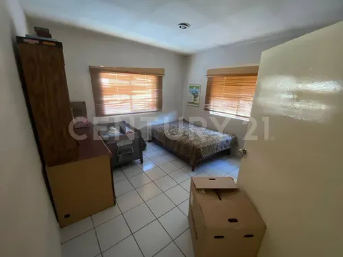 Casa En Venta, Calle Ignacio Allende #1225, Colonia Insurgentes