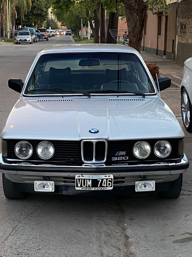 Bmw E21 320