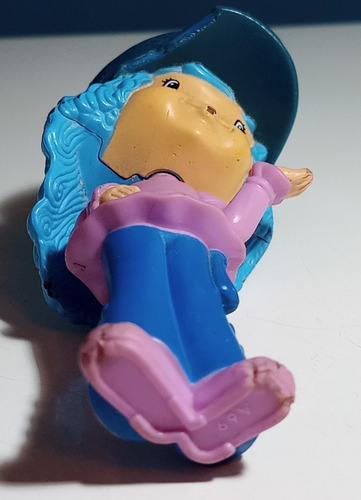 Muñeca Blueberry Muffin (frutillita) (Usado)