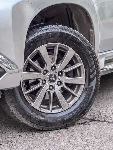 Mitsubishi Montero Sport 2.4