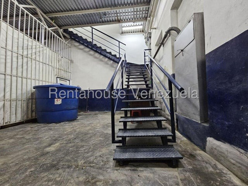 Galpón En Alquiler San Agustin, Centro, Nuevo Circo Mls 25-18530