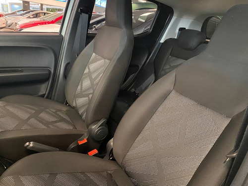 Imagem 5 de 6 de Fiat Mobi 1.0 Evo Flex Like. Manual
