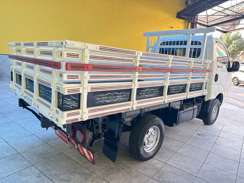 Kia Bongo 2.5 Std 4x2 Rs Turbo C/ Carroceria 2p