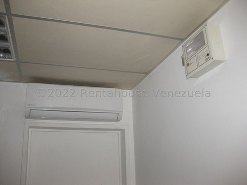 Imagen 2 de 24 de Local En Venta Mls #22-17489 - Laura Colarusso