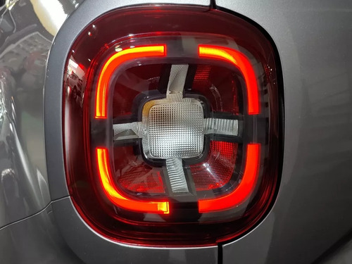 Renault Nueva Duster Iconic 2024
